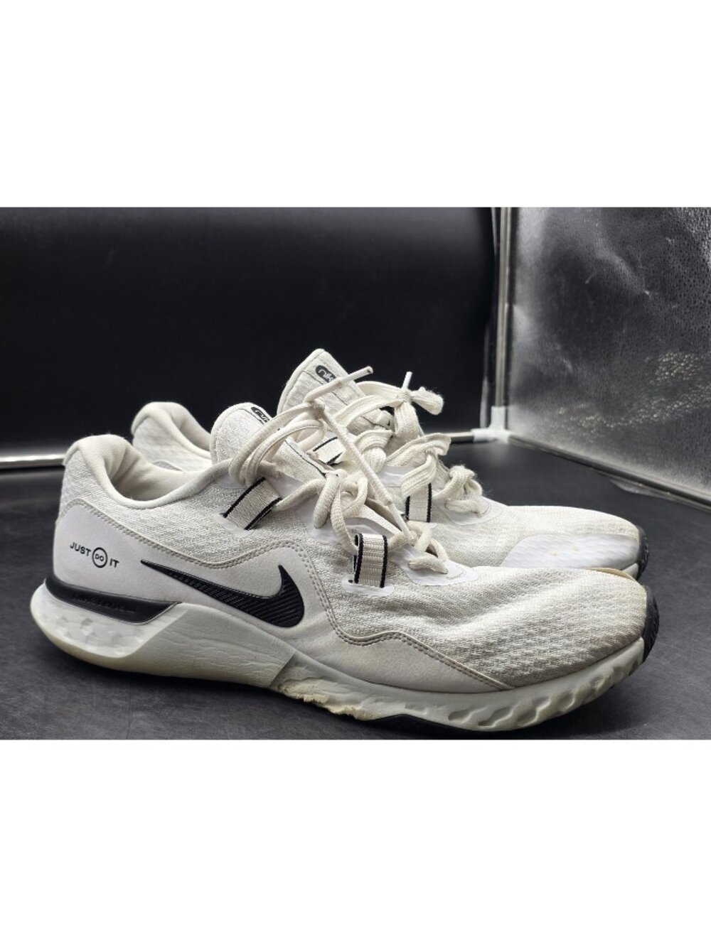 Nike Shoes Mens Size 13 Renew Retaliation TR2 Mesh Training Sneakers CK5074-100